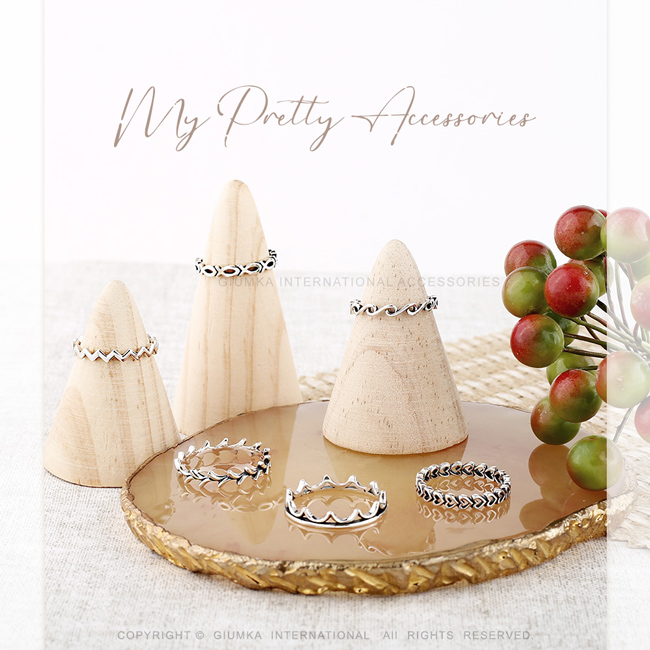 My Pretty INTERNATIONAL ACCESSORIESCOPYRIGHT GIUMKA INTERNATIONAL RIGHTS RESERVED